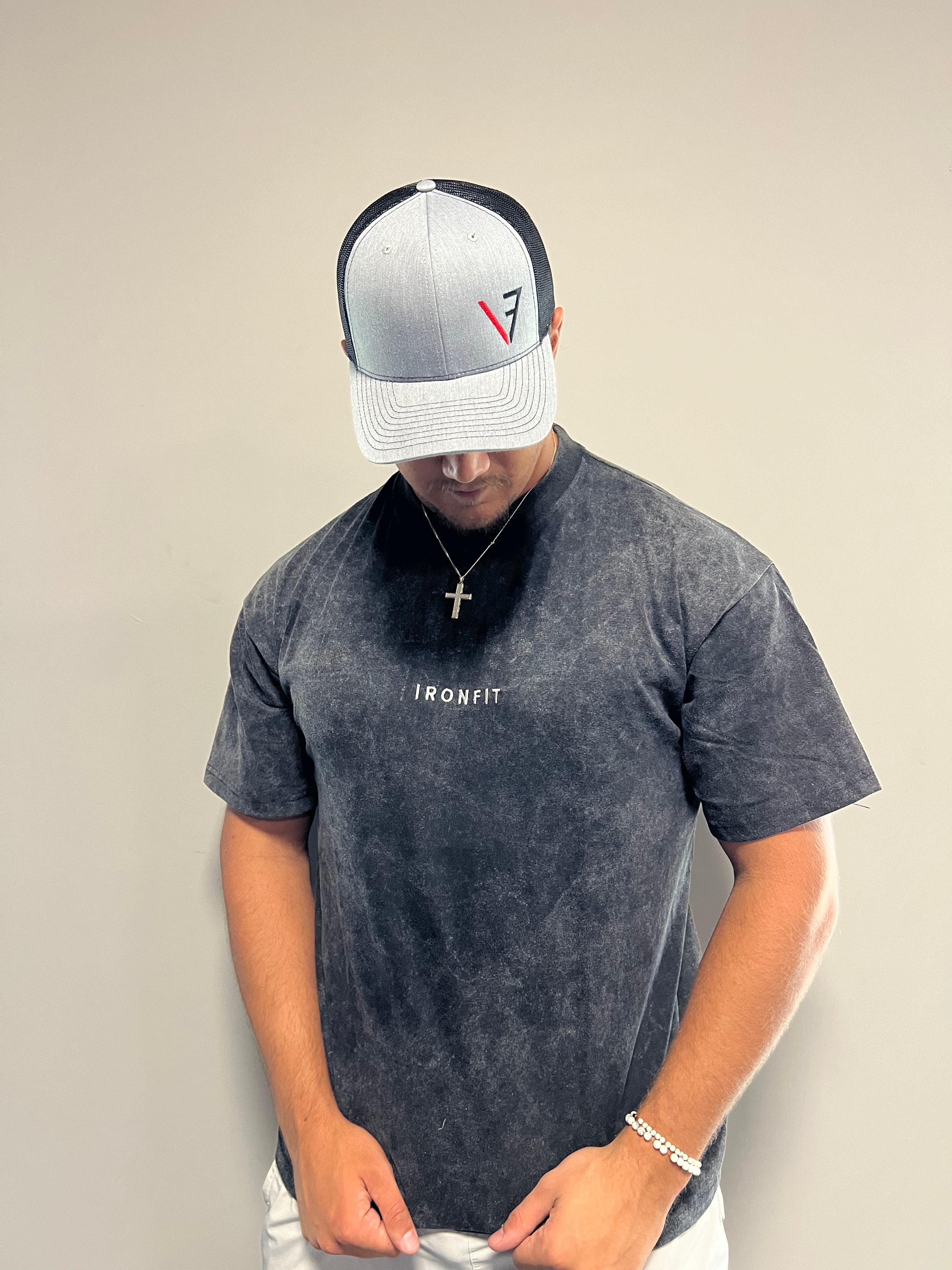 MEN'S CLASSIC OVERSIZED TEE - GRAY ACID WASH