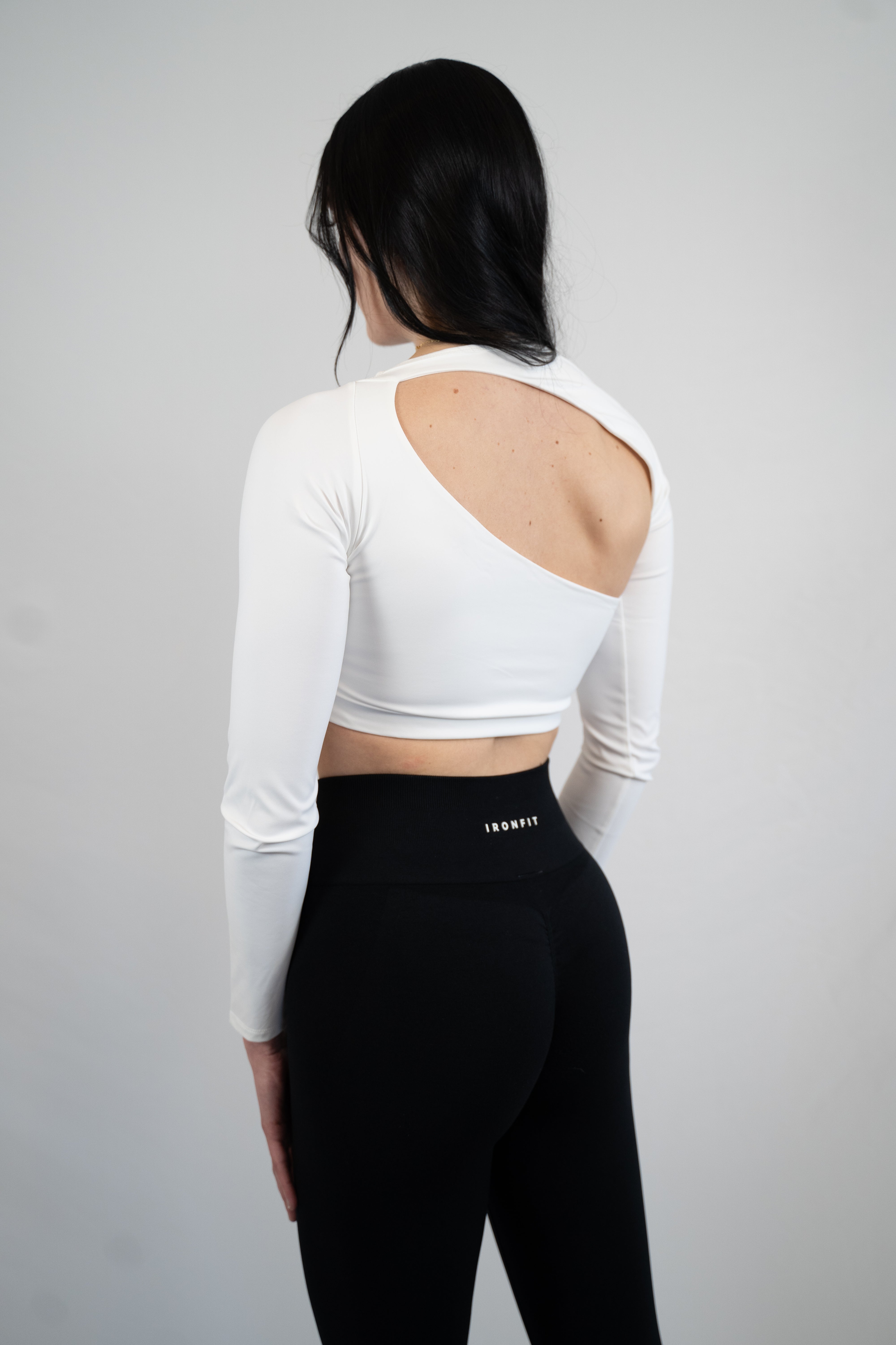 L - Sleeve - White