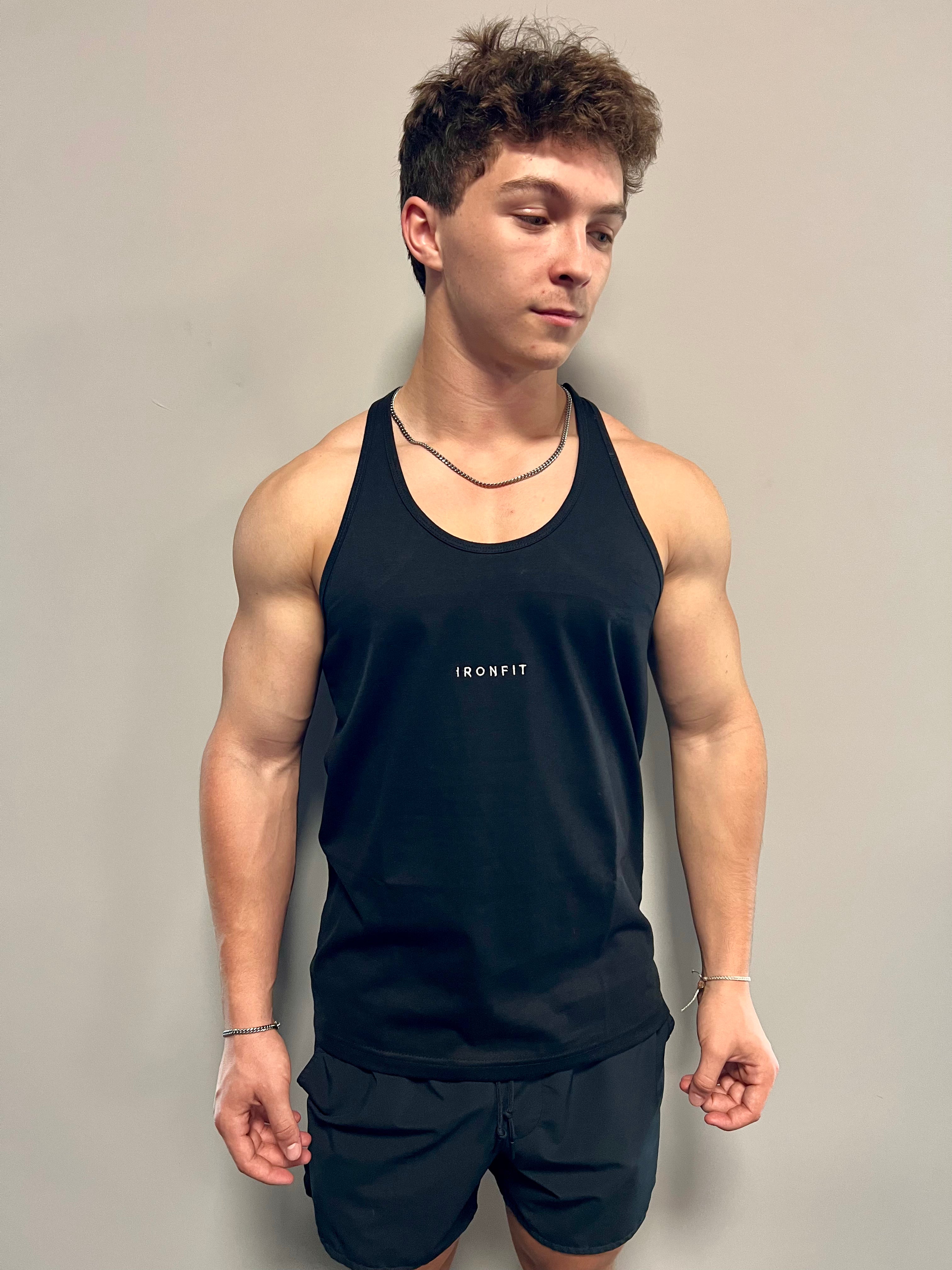 IRONFIT STRINGER - BLACK