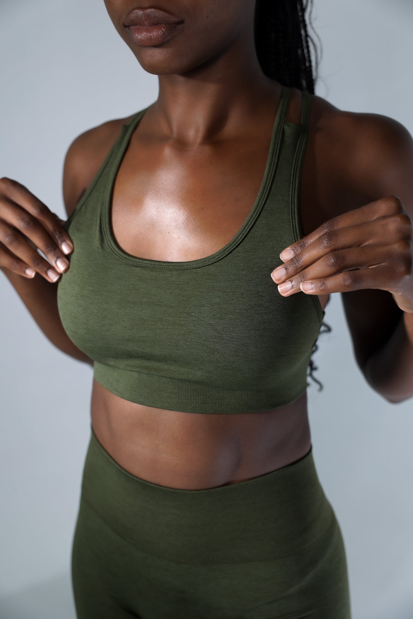 WOMEN'S BRA - OLIVE GREEN